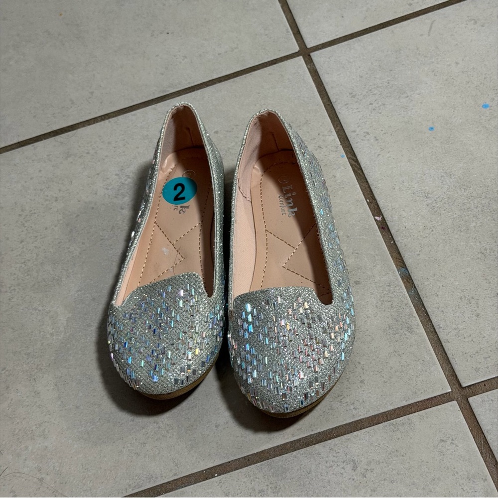 Link Girl‎ Kids Silver Glitter Slip-On Flats Dress Shoes size 2